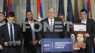 Formirati prelaznu vladu